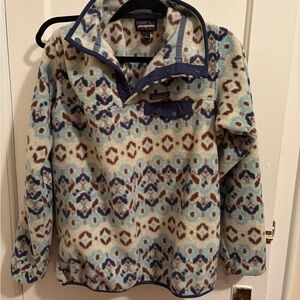 Patagonia Synchilla Fleece with Blue and Brown Accents